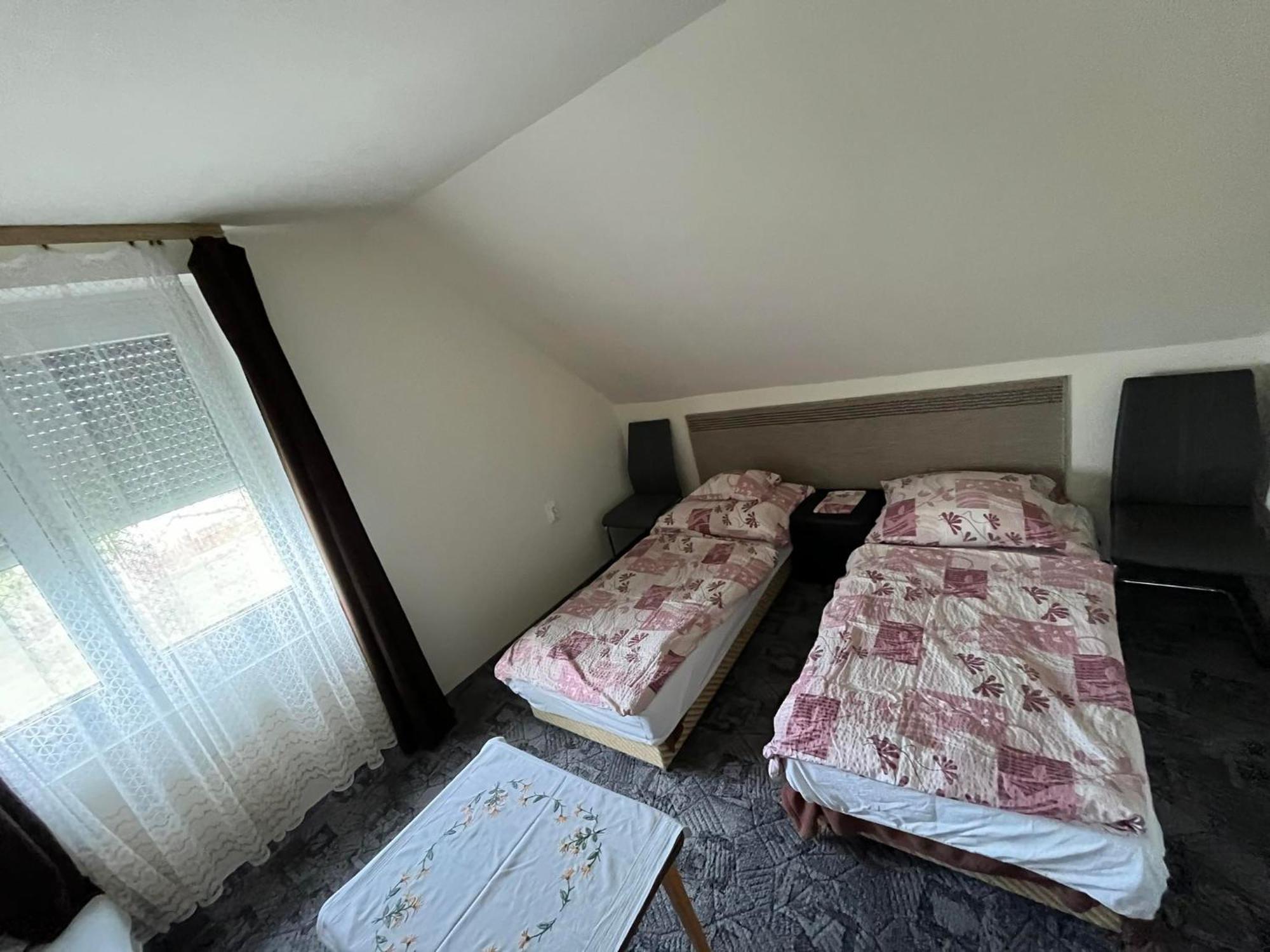 Talabér Vendégház Vonyarcvashegy Extérieur photo